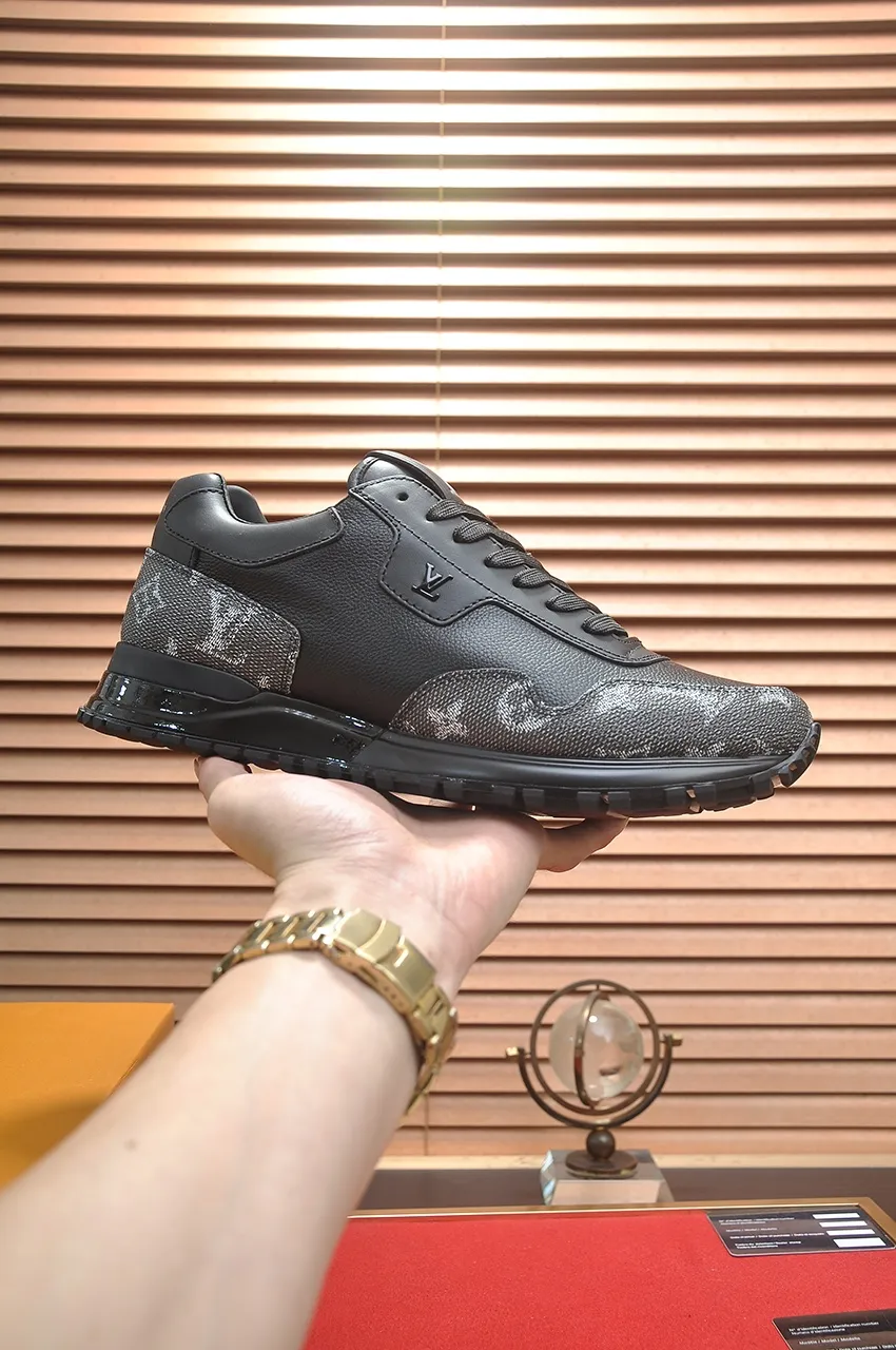 Men's men's shoes 💰720💶[LOUIS VUITTON] (original order) new style 🍀LV Louis Vuitton * - top version of LV classic trendy shoes! Made of imported original cowhide, water-dyed cowhide lining, and original wear-resistant rubber outsole! High quality products! Code number 38-45 (45 customized)